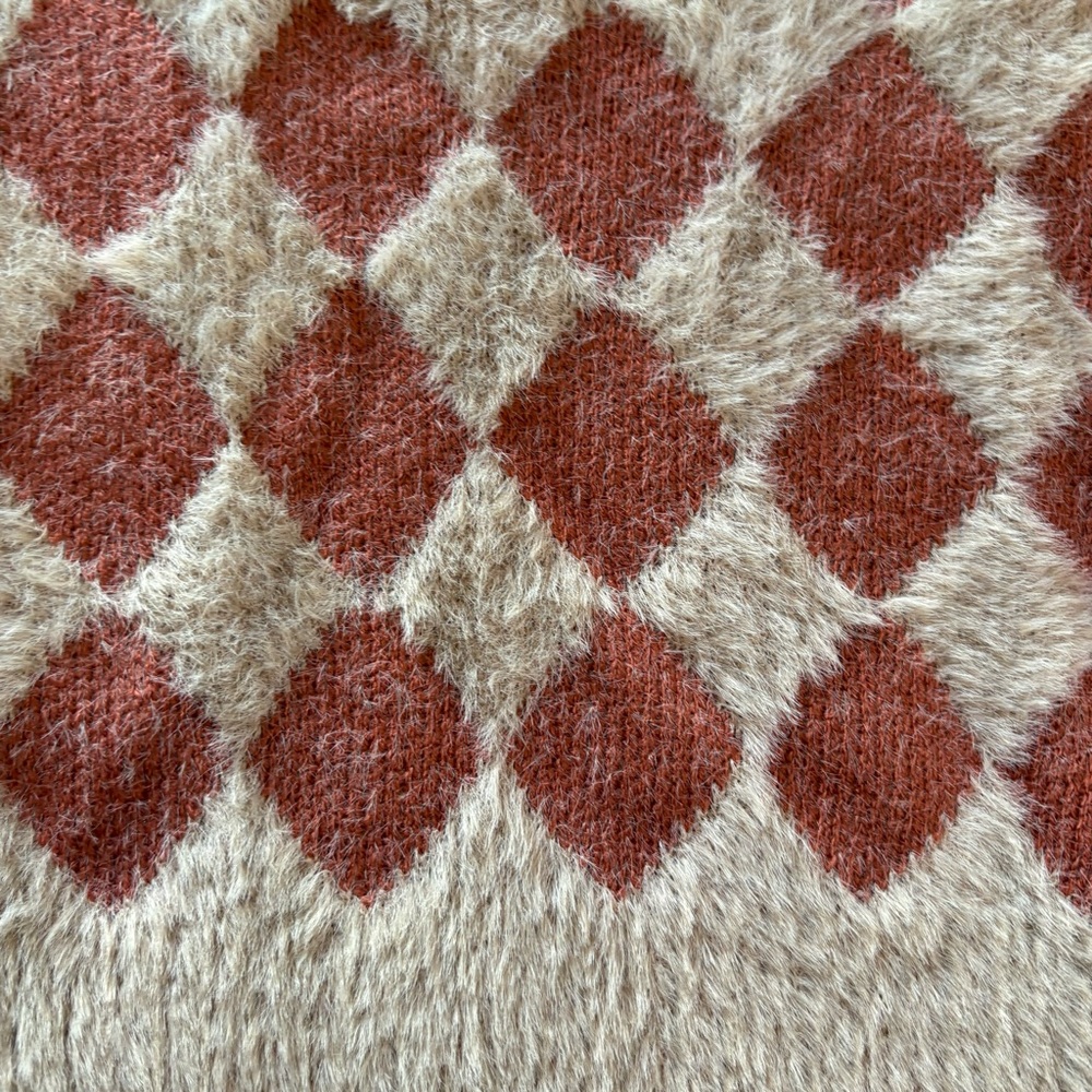 Sincerely Jules Fuzzy Diamond Sweater Vest. Size XS. - Picture 7 of 9